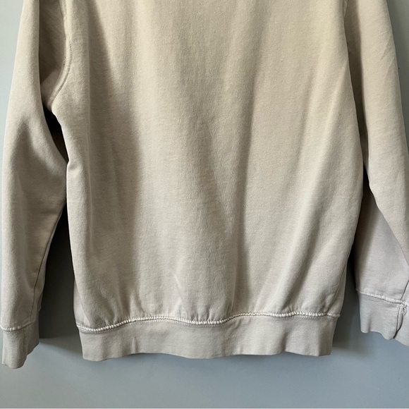 Urban Outfitters Strawberry Vintage Inspired Ivory Pullover Sweatshirt Size S - Picture 13 of 16